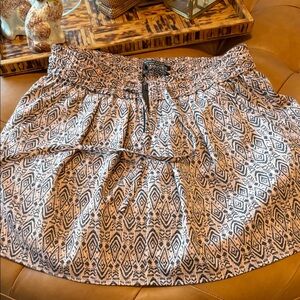 Scotch & Soda Black and Tan Patterned Skater Skirt